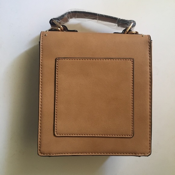 AKSANA Floral Embroidery Handbag - Picture 4 of 5